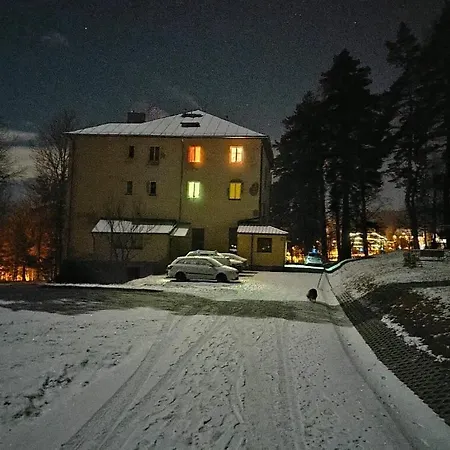 Tri Duby Appartement *